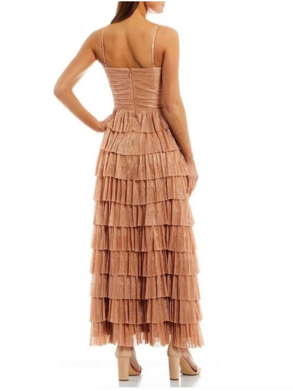 NWT Gianni Bini
Grace Metallic Plisse
Sweetheart Neck
Cut-Out Tiered Dress - Picture 7 of 9